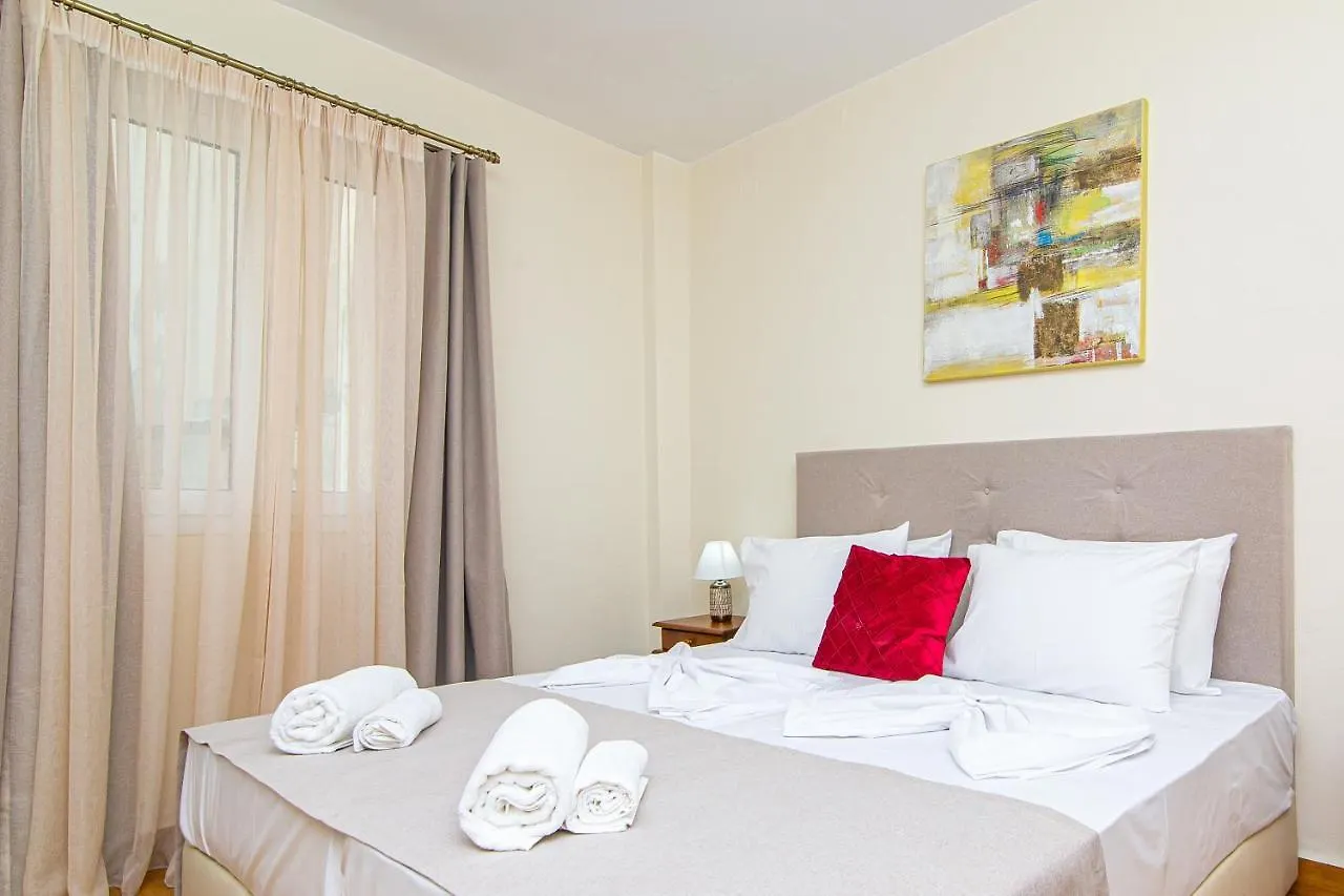 Dermatas Residence Heraklion City Center