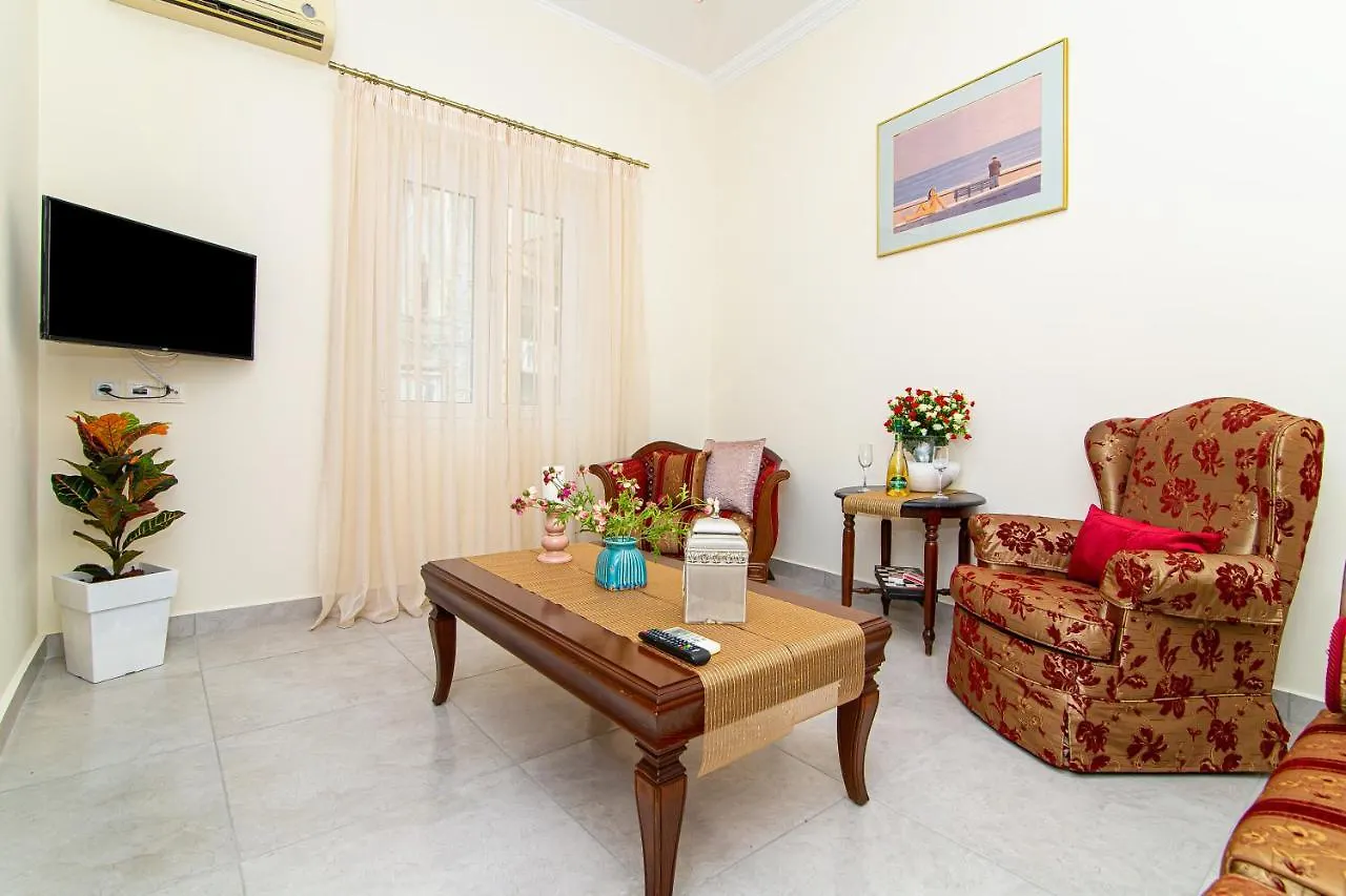 Dermatas Residence Heraklion City Center Apartament